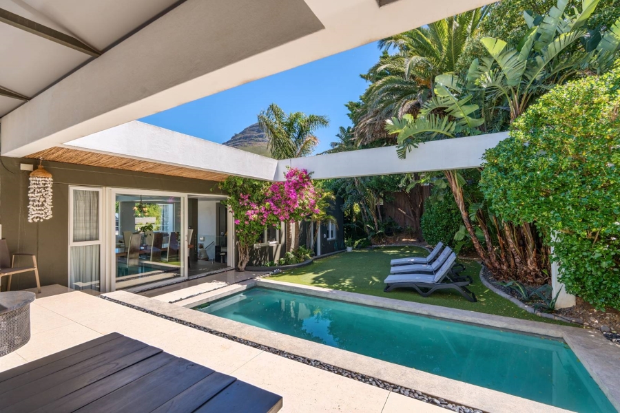 4 Bedroom Property for Sale in Tamboerskloof Western Cape